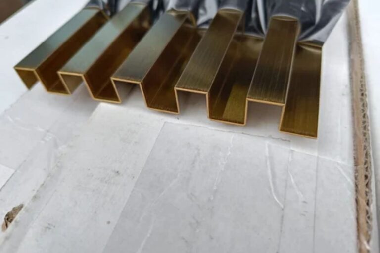 SS 304 Gold Hairline Design Fluted Panel in uk
