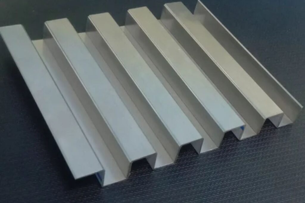 SS Fluted Panel Silver Colour in uk