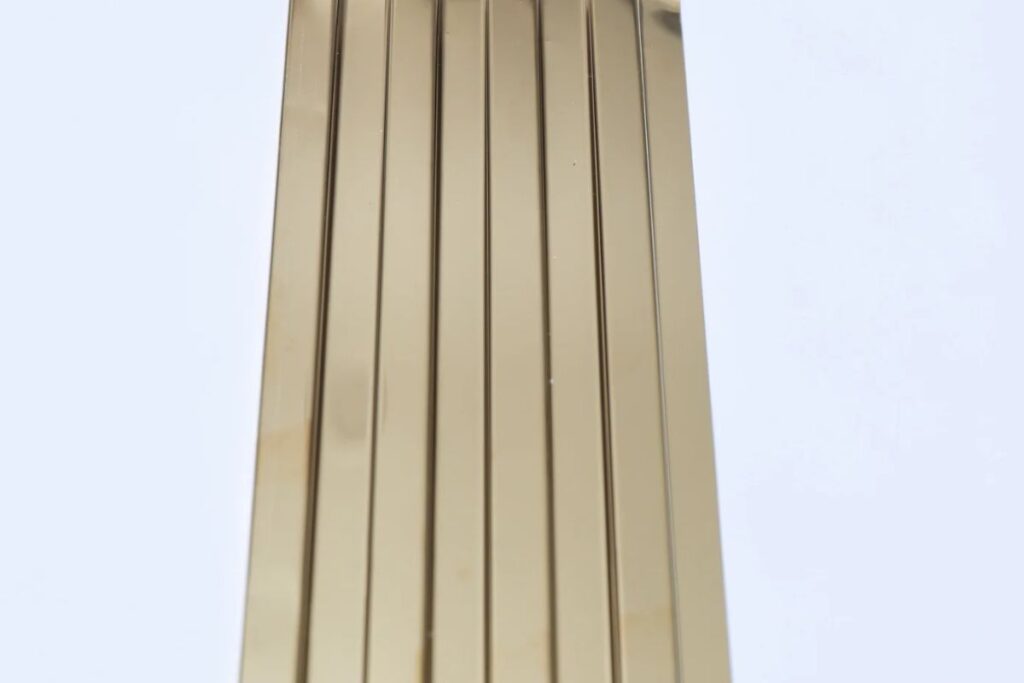 SS Mirror Finish Fluted Panel in uk
